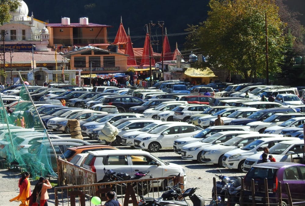 Uttarakhand News: 32 parking will be built in eight districts of state budget released