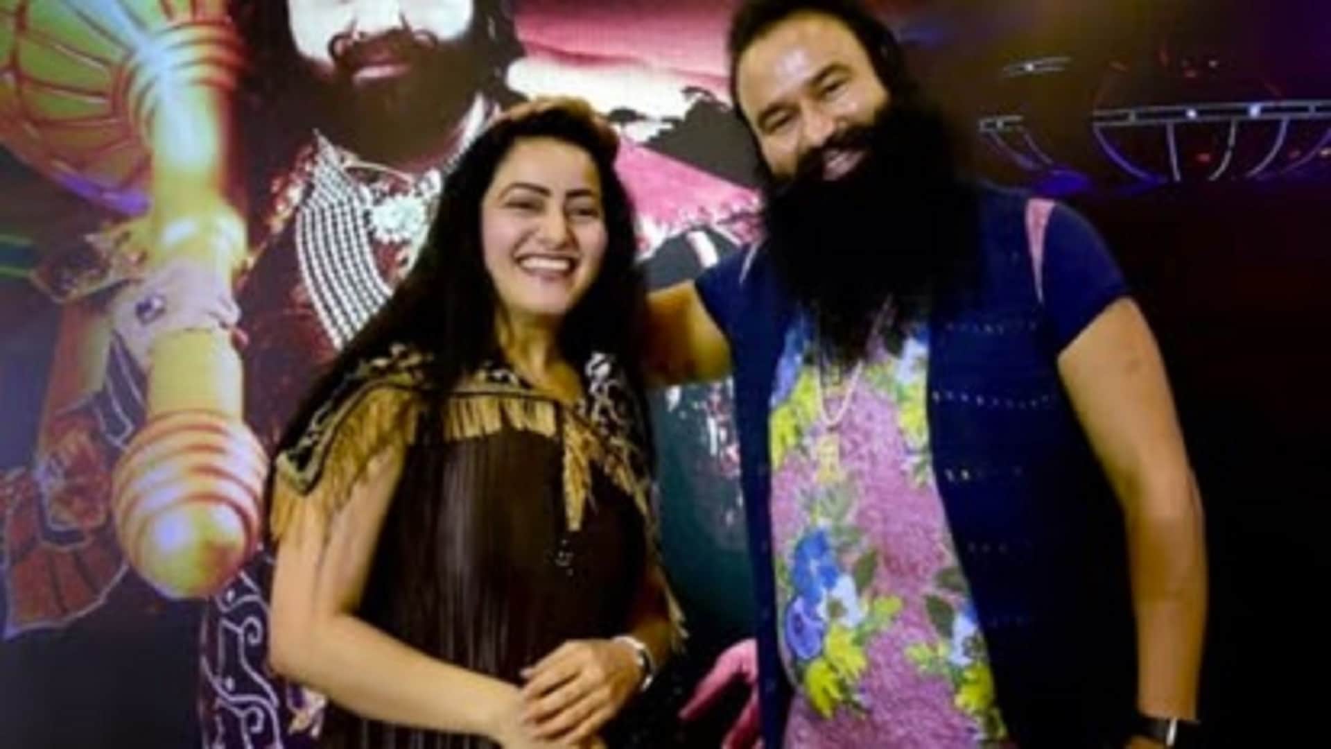 Gurmeet Ram Rahim are live in Barnava Ashram of Baghpat with Honeypreet and family after parole
