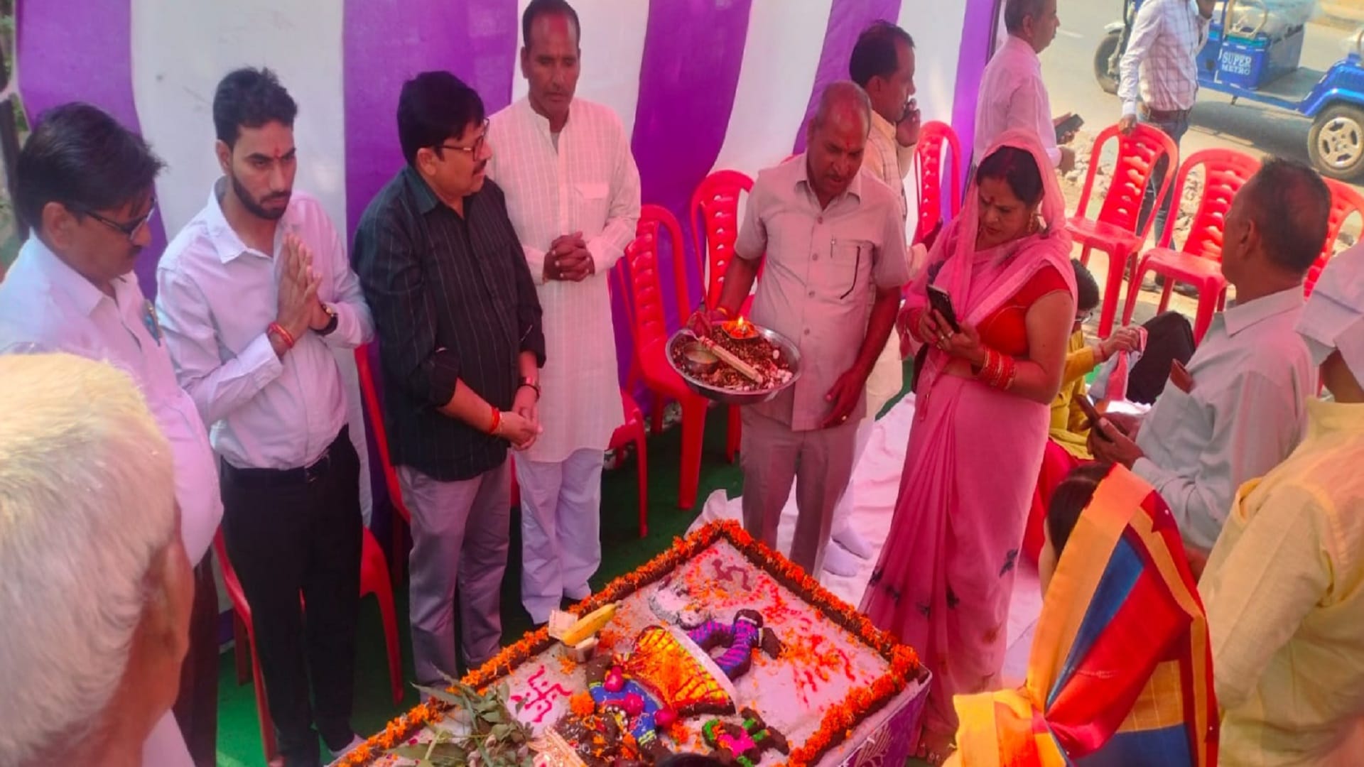 Govardhan Puja 2022: Govardhan Puja Is Being Performed In Western UP Today, See Images