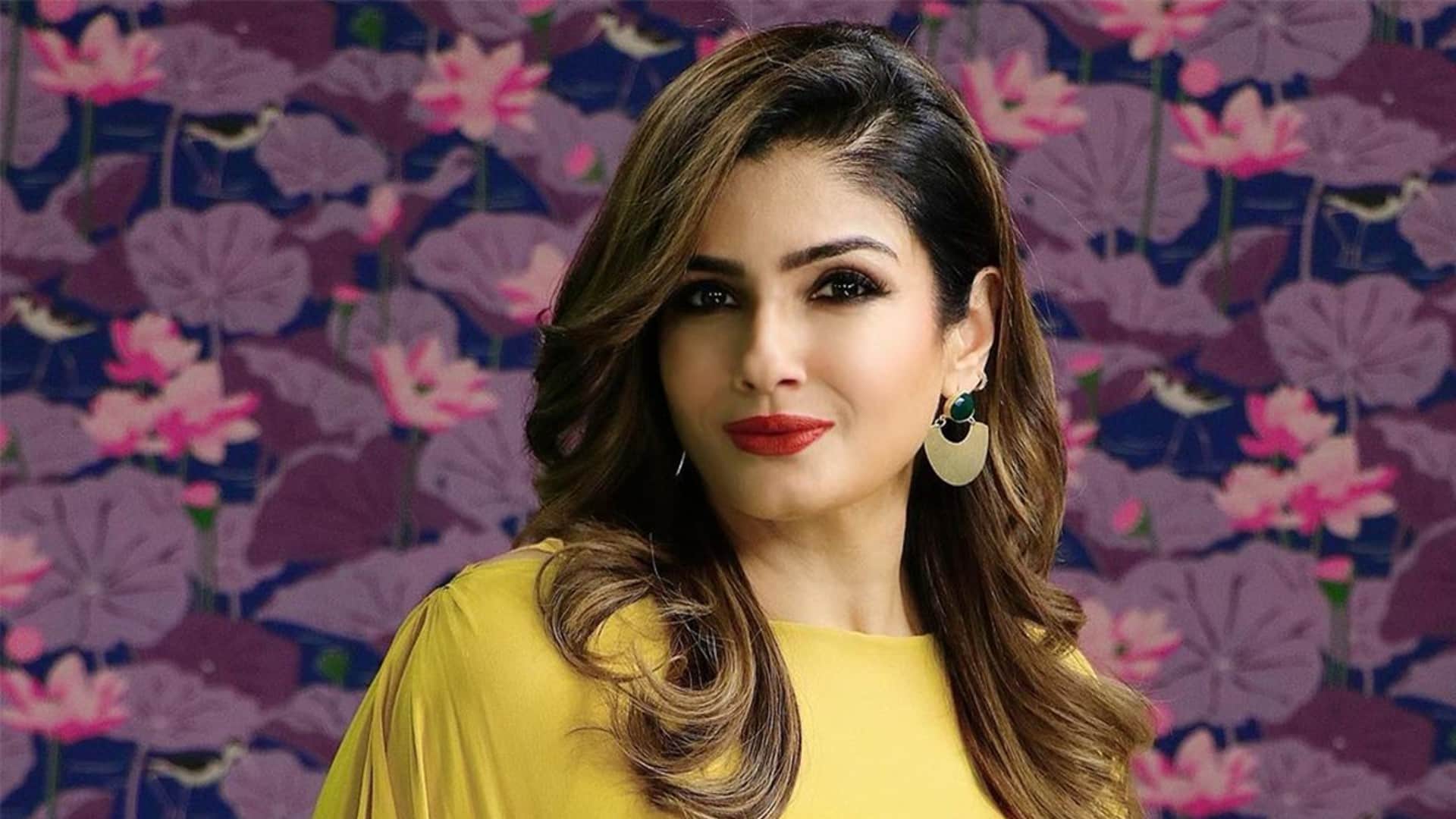 Vivaad Bollywood Ke Karisma Kapoor Raveena tandon fight over Ajay Devgn on the set, know the reason