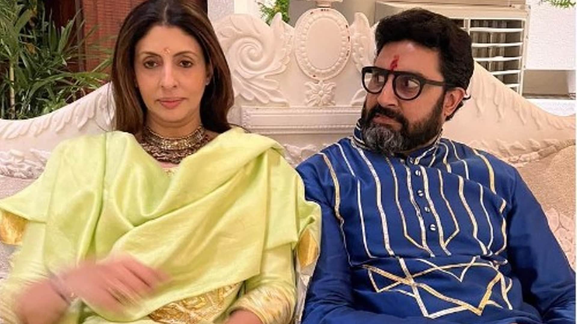 Abhishek Bachchan Stairs at Sister Shweta Bachchan Photo went Viral on Social Media