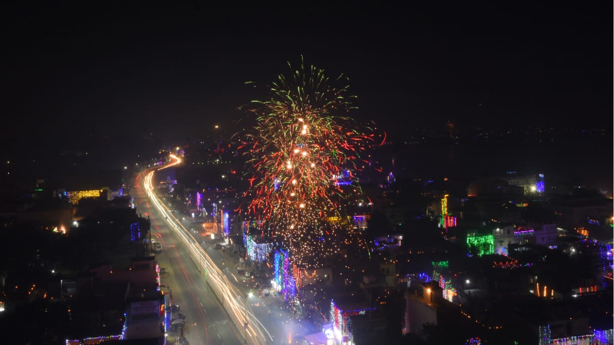 Gorakhpur city air quality index reaches alarming level after diwali 2022