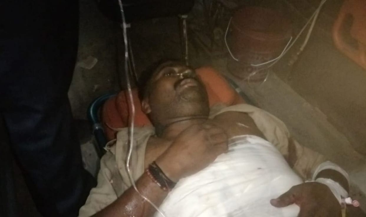 MLA's gunner attacked with knife in moving train, robbed carbine