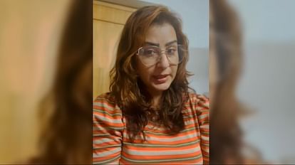 Shilpa Shinde gets angry on Jhalak Dikhhla Jaa 10 judges Karan Johar and Nora Fatehi after her eviction
