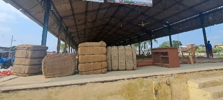 Even after two weeks, the purchase of maize-millet is zero