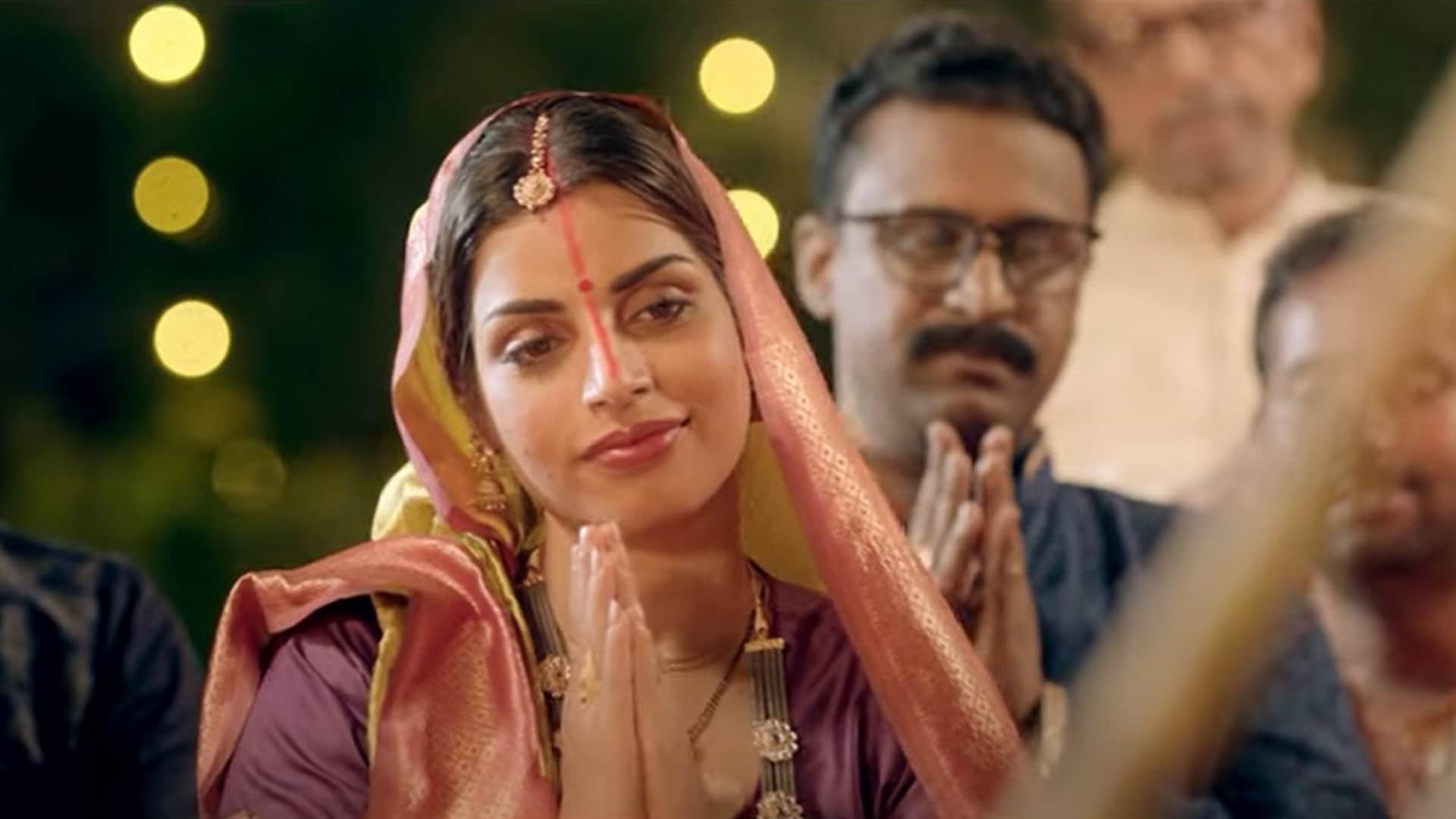Actress nitu chandra srivastava starrer and singer sunidhi chauhan chhath geet viral