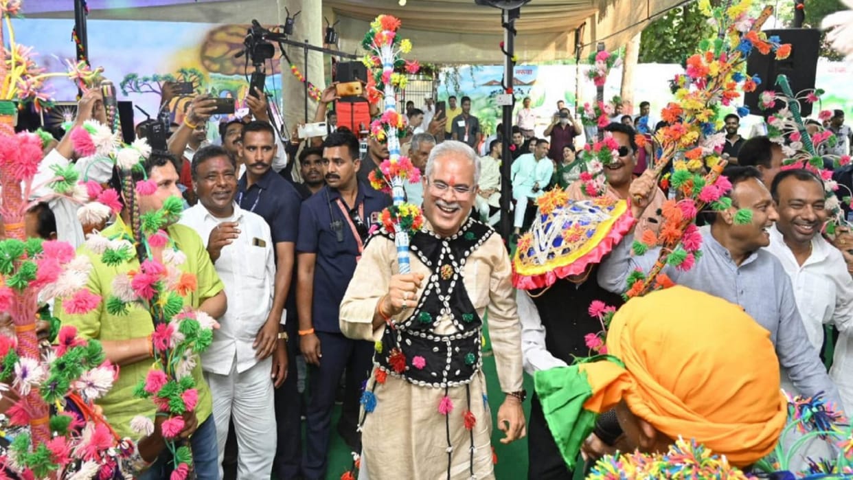 Chhattisgarh: Tribal reservation became a problem for Bhupesh Baghel government