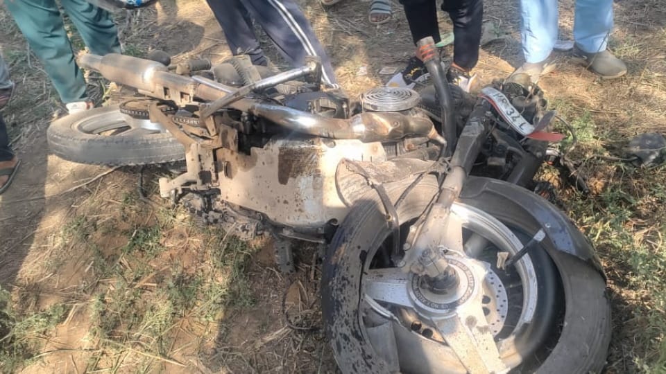 Two died in Accident at Mahendragarh