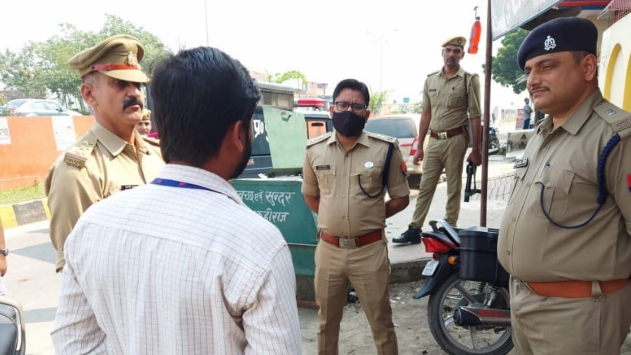 Theft of Rupees after cut ATM in kushinagar