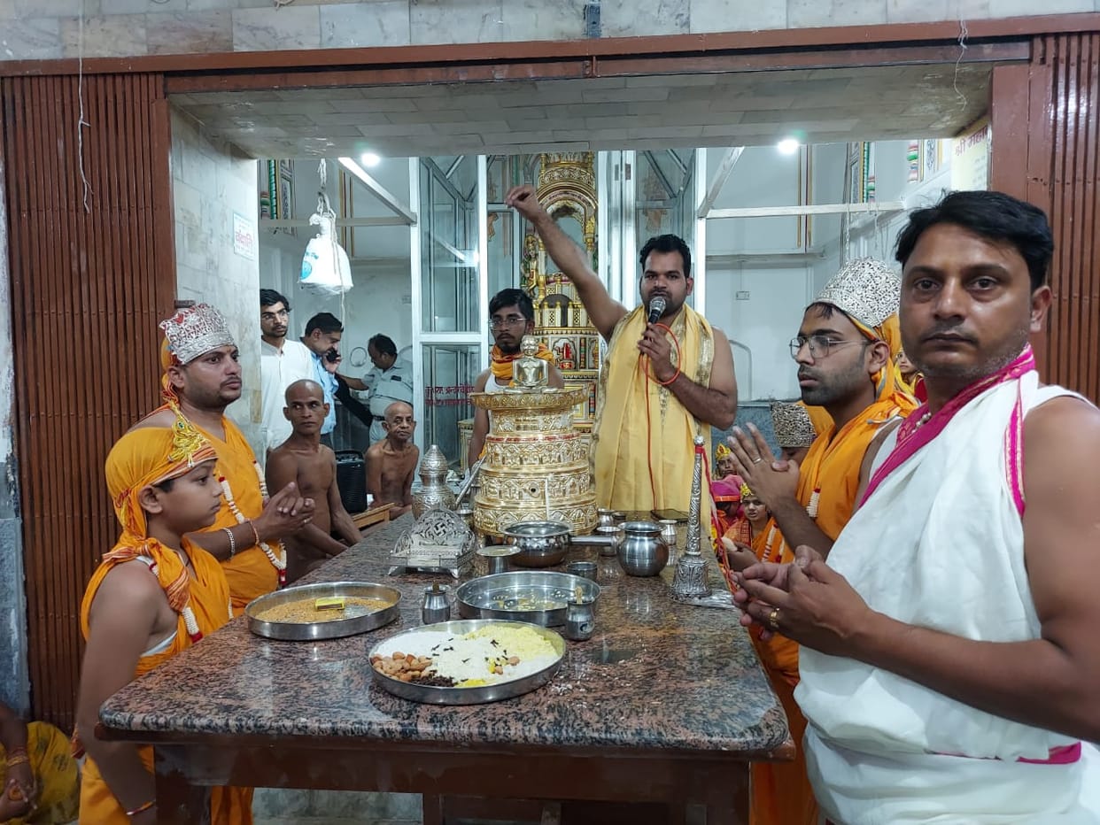 The altar consecration ceremony concluded with pomp in Jain temple
