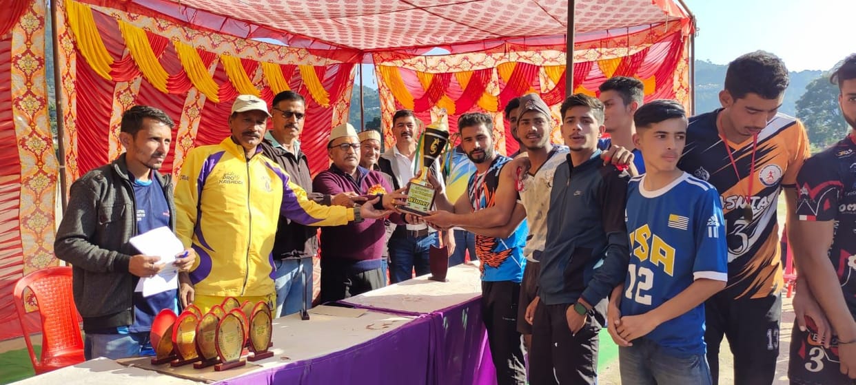 Dhapolasera Wins Volyball Championship
