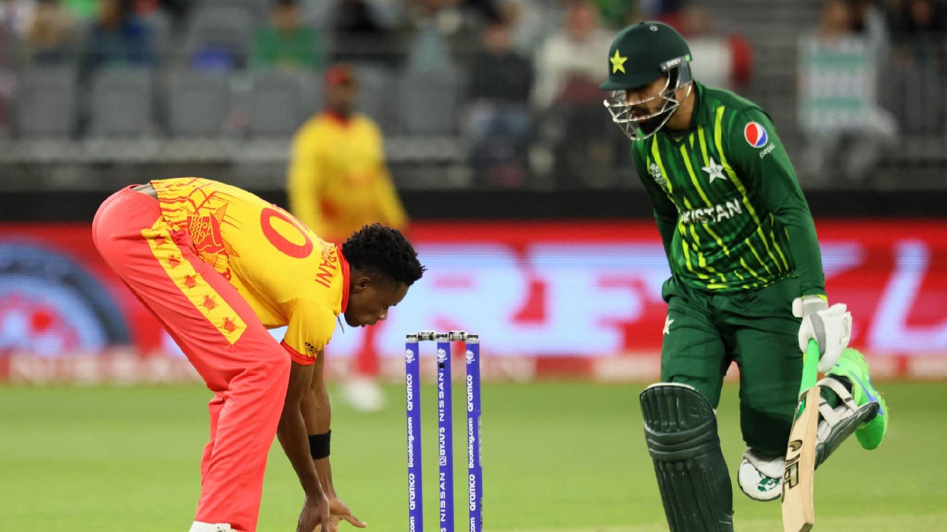 PAK vs ZIM Match last five over thriller Pakistan could not score 38 runs in 30 balls