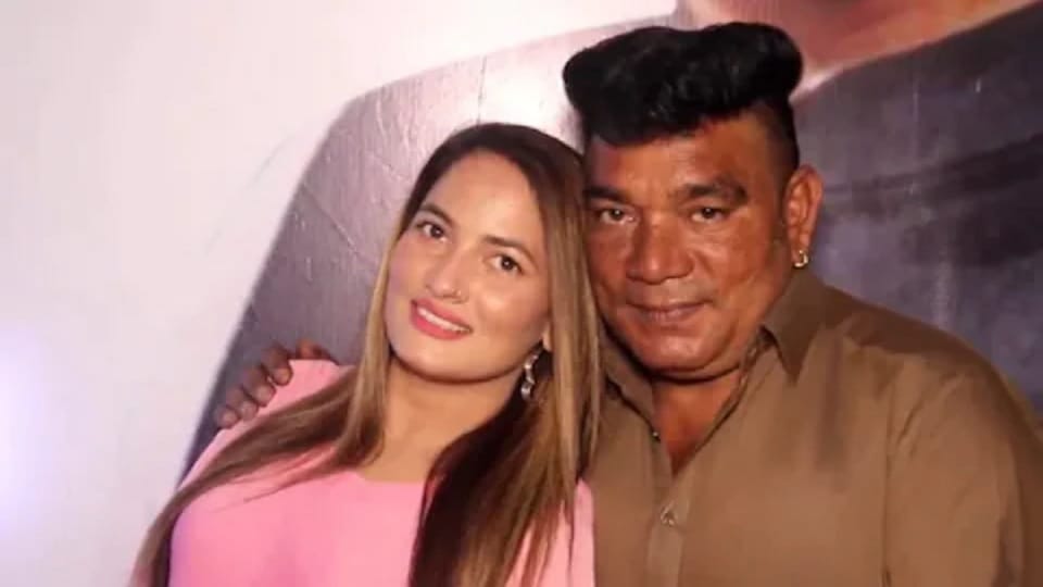 Pakistani Couples Rare Love Story, viral on social media