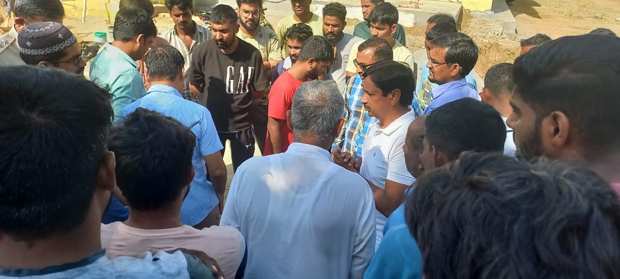 Rajasthan News: Dead body of a teenager missing for two days was found in the bomb pond, the family created a