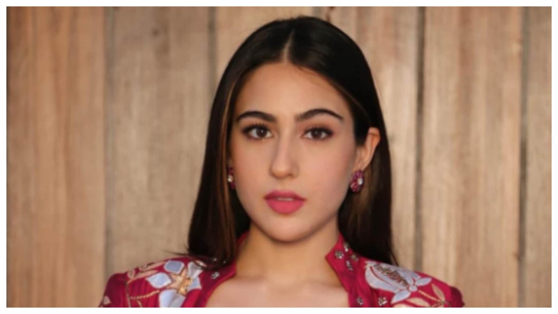 sara ali khan spotted with mystery man fans asked its kartik aaryan