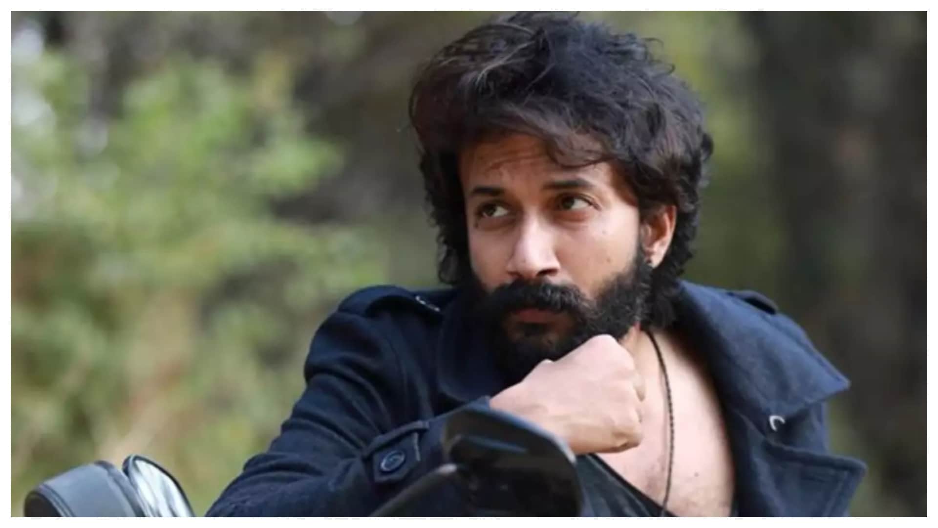 Akshay Kumar movie Ram Setu Actor Satyadev Kancharana wins Fans hearts by his Powerful performance in film