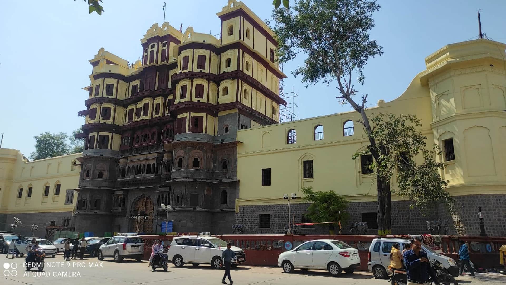 Homemade recipe to save two hundred year old Rajwada Jute Belphal and lime will save the foundation from rat