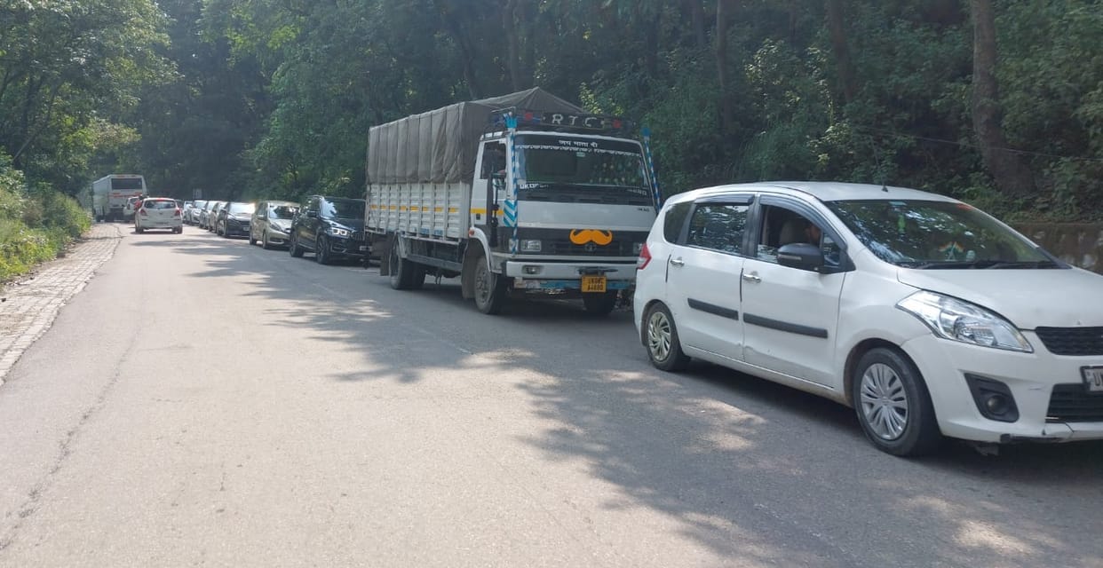 Rally of vehicles gathered on the roads, Doon Highway remained jammed throughout the day