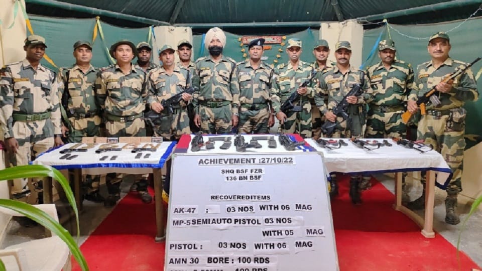 Punjab: BSF found a huge cache of weapons