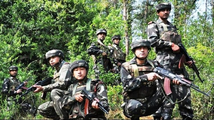 Manipur Violence: सुरक्षा बलों ने मुठभेड़ में दो आतंकियों को मार गिराया, दो जवानों सहित तीन घायल