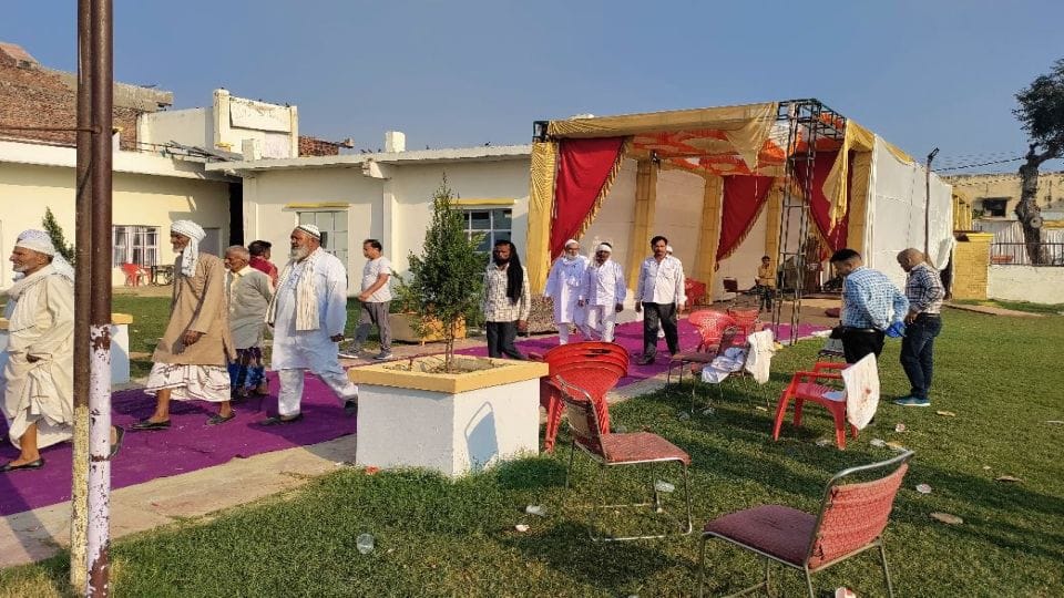 Fighting between both sides over rasgulla in marriage in Agra, one died during treatment