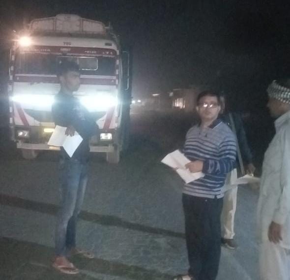 SDM caught five overloaded vehicles filled with illegal minerals