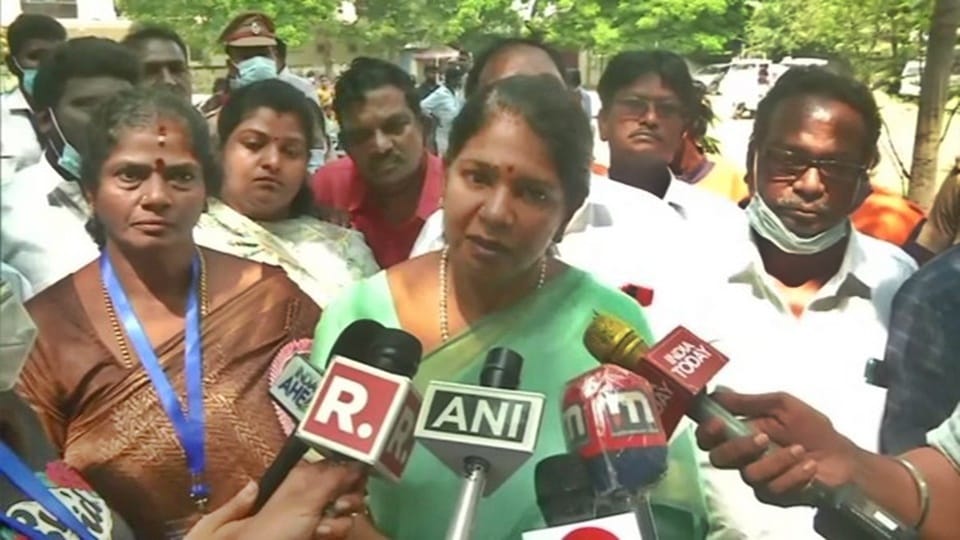 MP Kanimozhi apologizes for derogatory remarks on women by DMK leader Sadai Sadiq