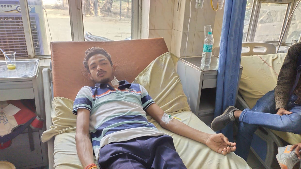 Three ITI students attacked with knife, case registered