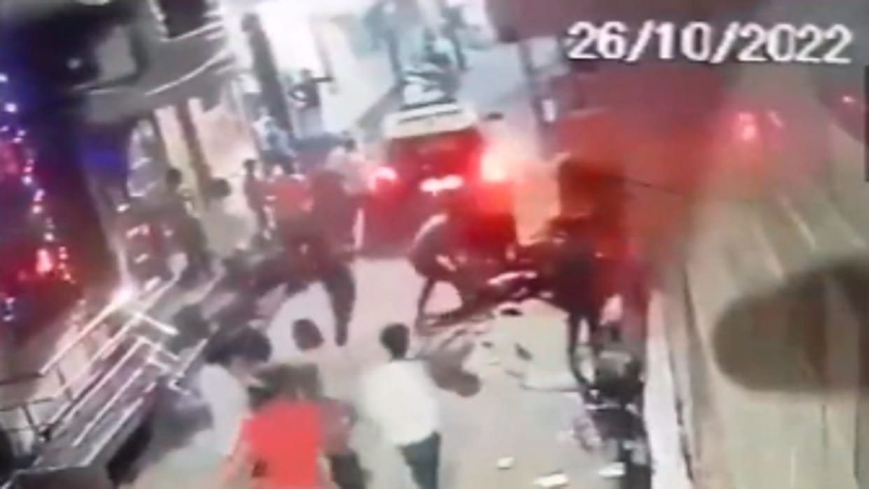 Car owner arrests for hit bike rider after minor dispute three injured in Alipur area of Delhi