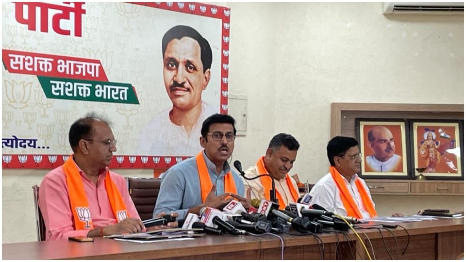 Girls Sold On Stamp Paper In Rajasthan mp Rathore attacked cm Gehlot