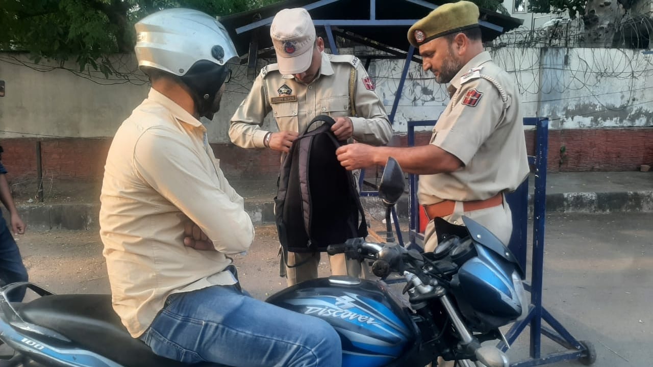 Search operation launched at Jammu railway station by railway police and security forces