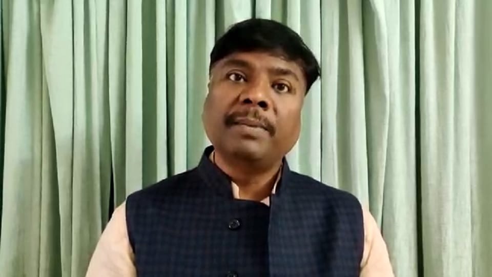 bjp targets chhattisgarh congress leaders for joining rahul gandhi's yatra
