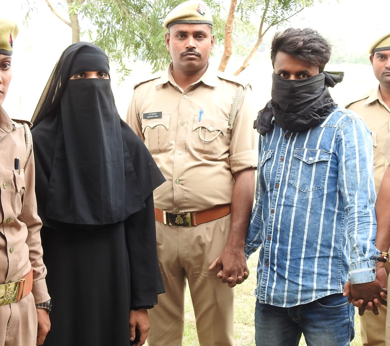 wife had killed her husband with help of boy friend police