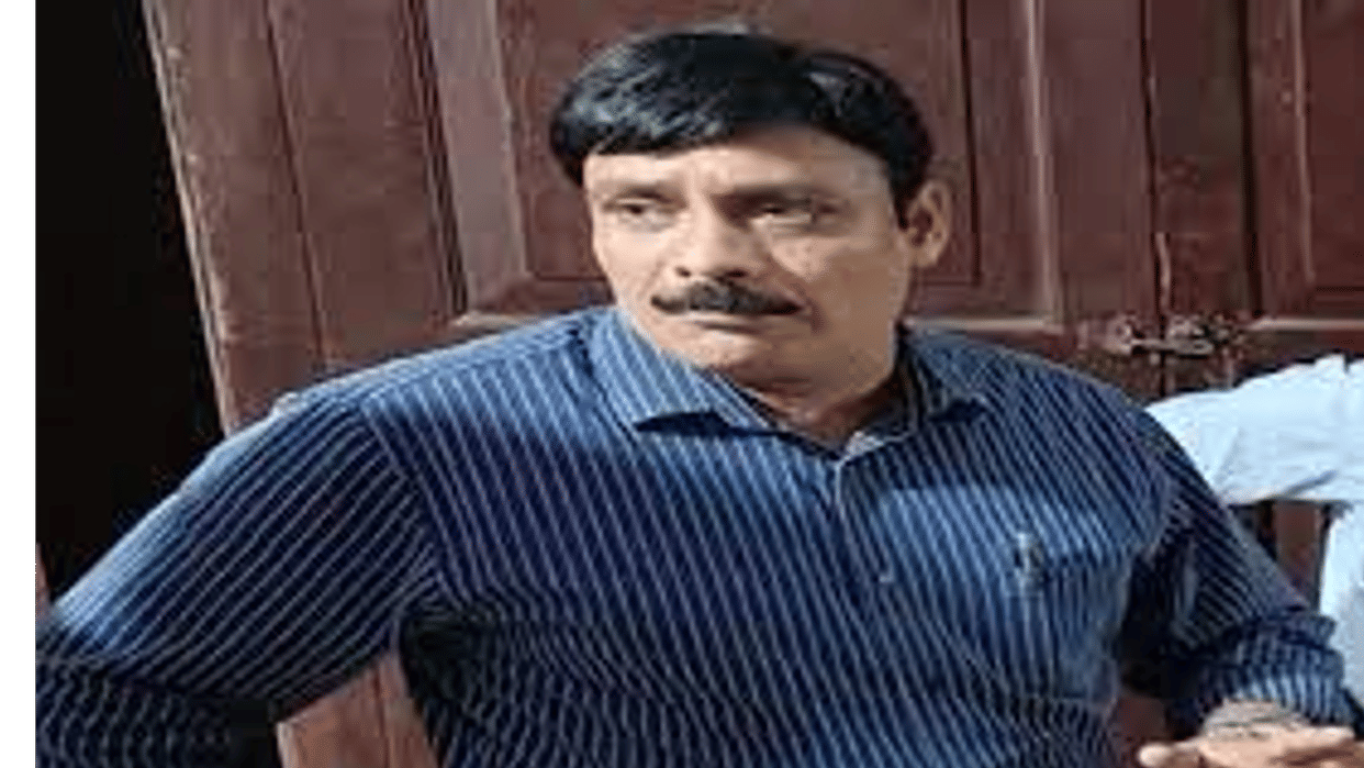 MP News EOW seeks sanction of prosecution against IAS Pawan Jain, case is 7 years old