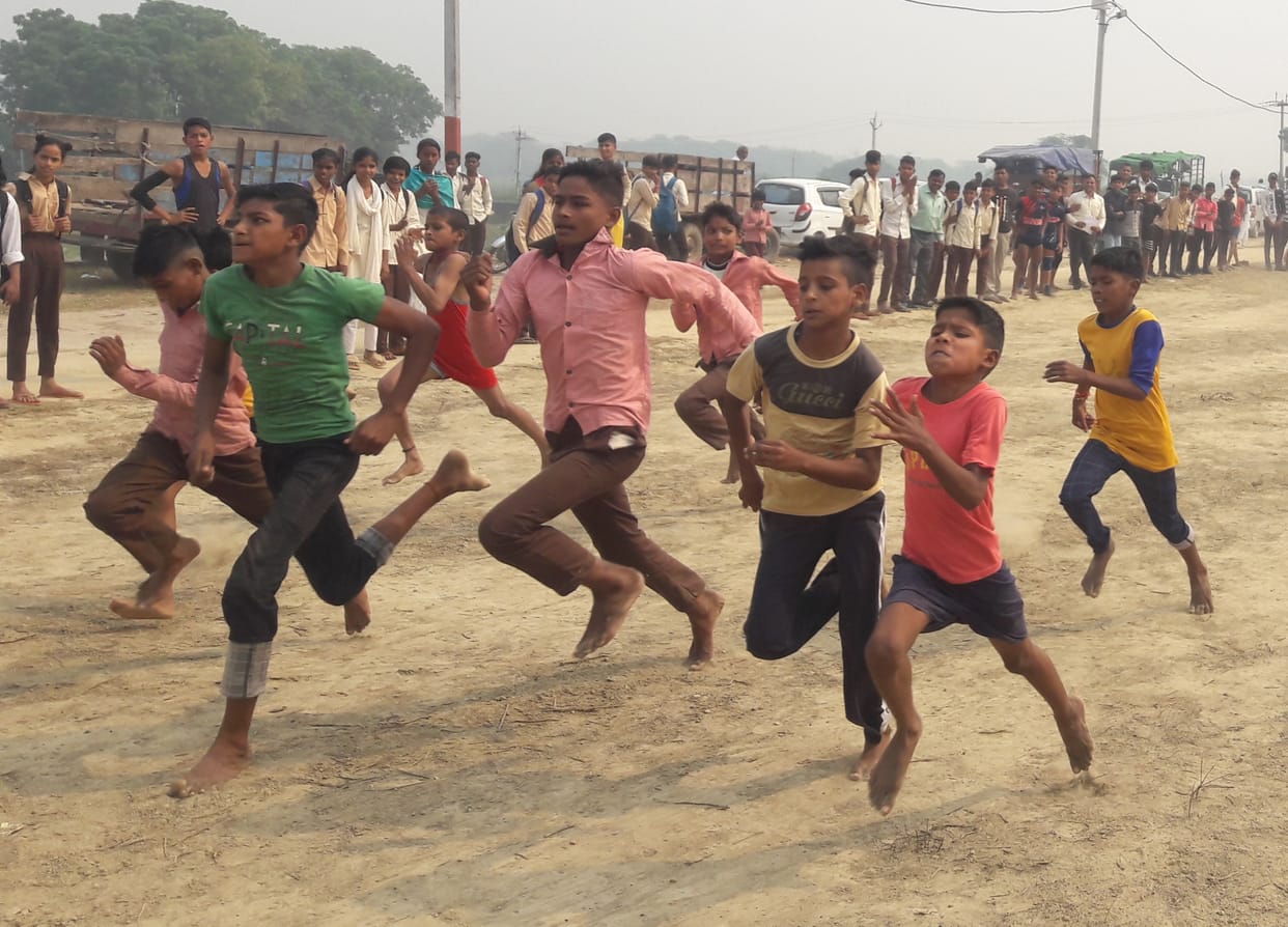 Karthik, Pari, Sabir top the sprint race