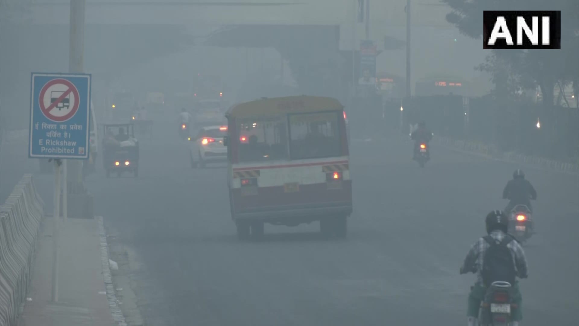 Delhi NCR AQI Today Delhi Air Quality Index Crossed 350 GRAP s third level implemented in Delhi