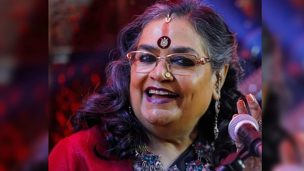 singer usha Uthup releases new Bengali song Mon Manche Na Aar