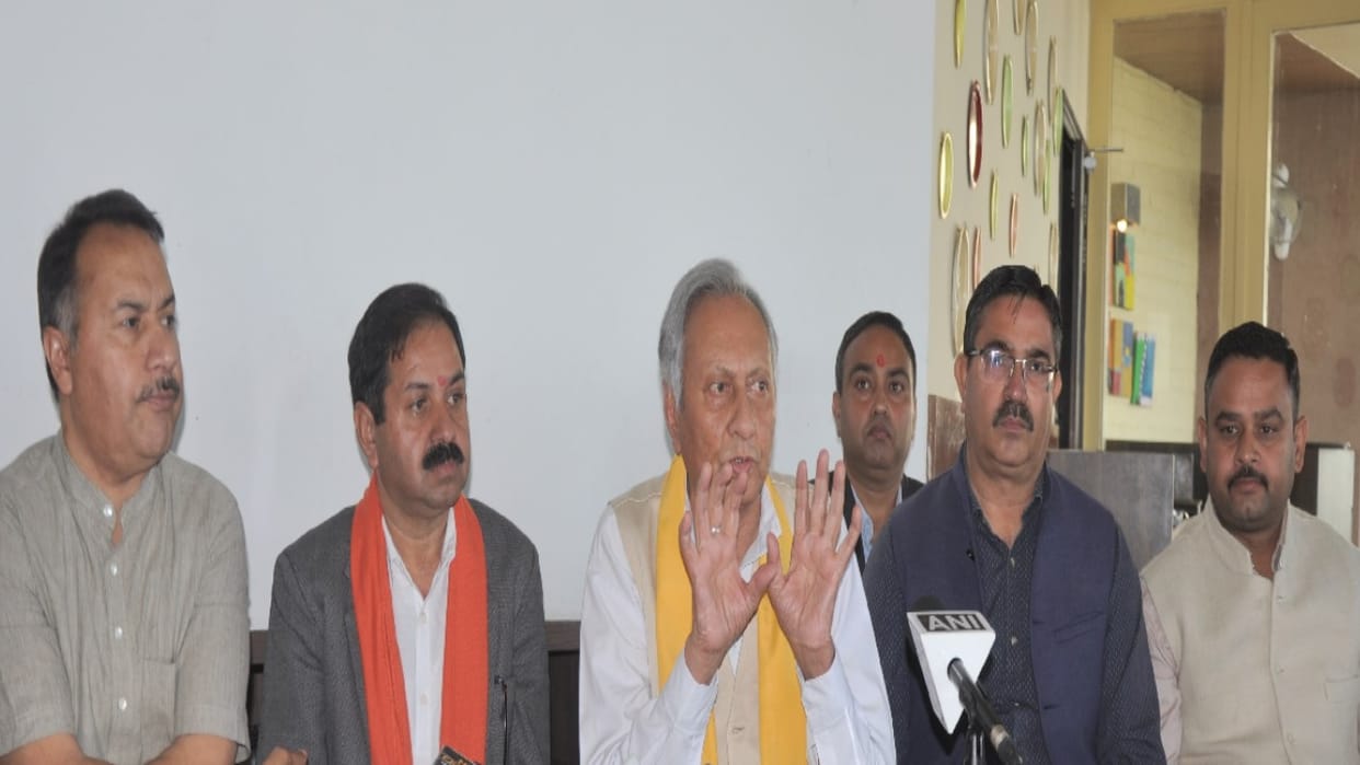 Major Vijay Singh Mankotia in favor of review of Agneepath scheme, said that Demand for writing a letter to th