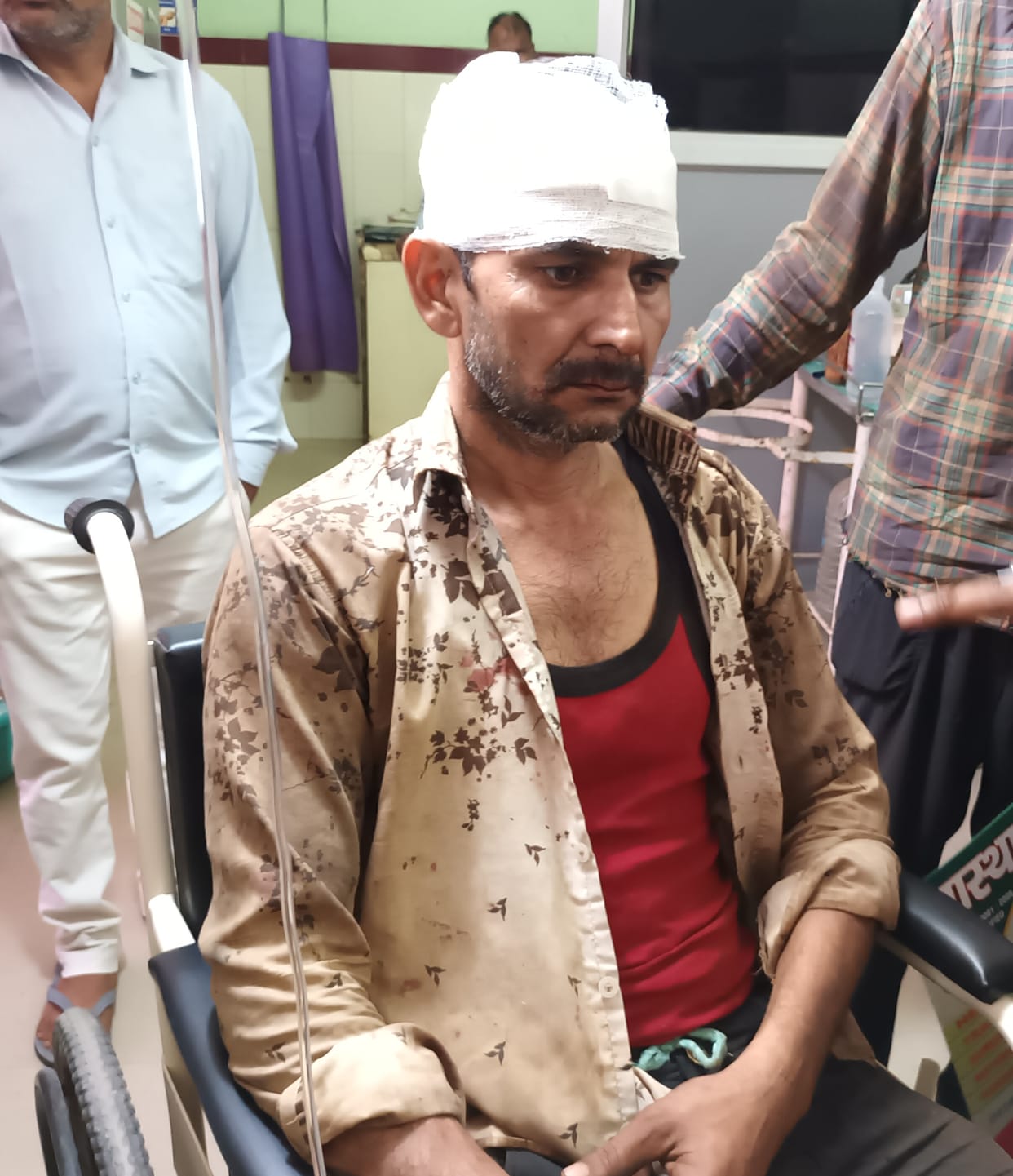 Iron plate fell on employee's head