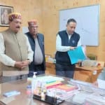 पूर्व सांसद महेश्वर सिंह ने वापस लिया नामांकन
