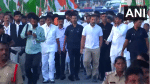 भारत जोड़ो यात्रा के दौरान राहुल गांधी