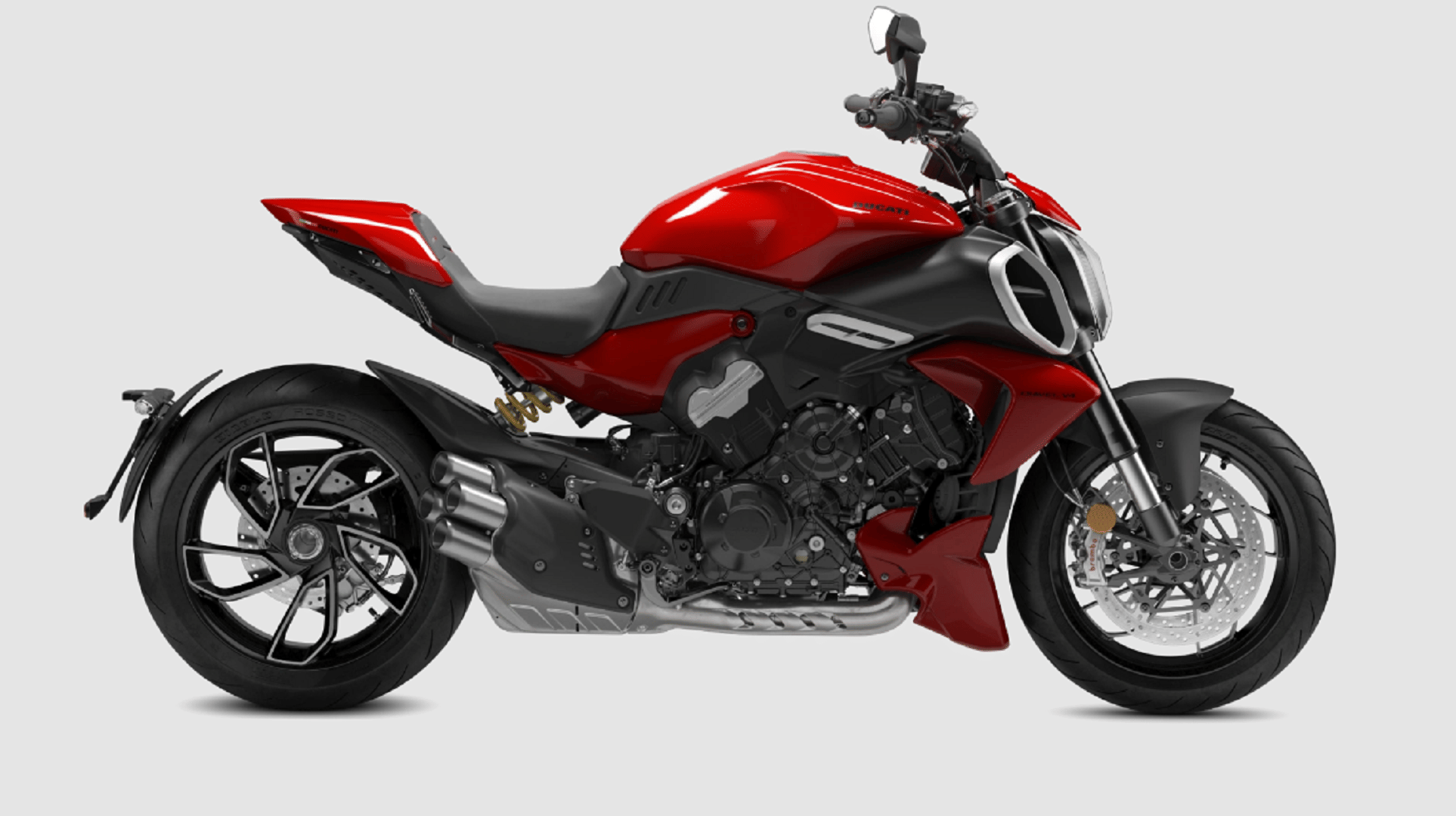 Ducati Unveils power cruiser Ducati Diavel V4 Know Engine Specs Features News in Hindi