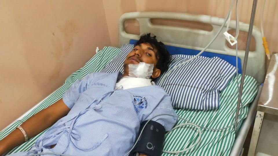 Young man shot in village khairoli of Mahendragarh