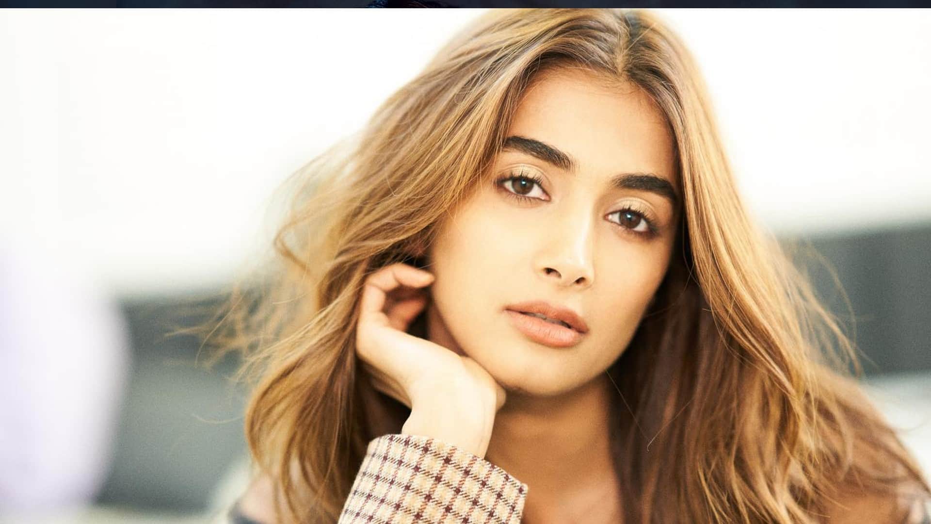 Kisi Ka Bhai Kisi Ki Jaan Fame Pooja Hegde Comments on producer gifted car Rumours see actress reaction