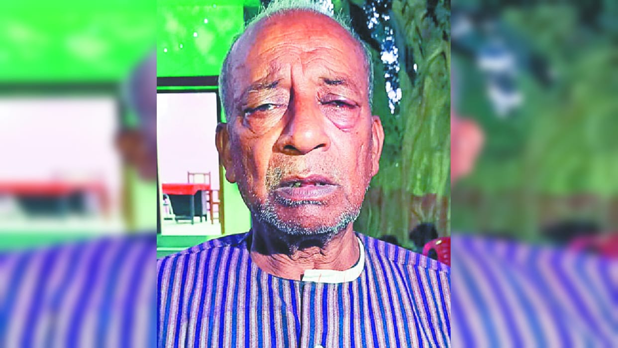 Car riders robbed 6.50 lakhs by giving a lift to businessman partner in Gorakhpur