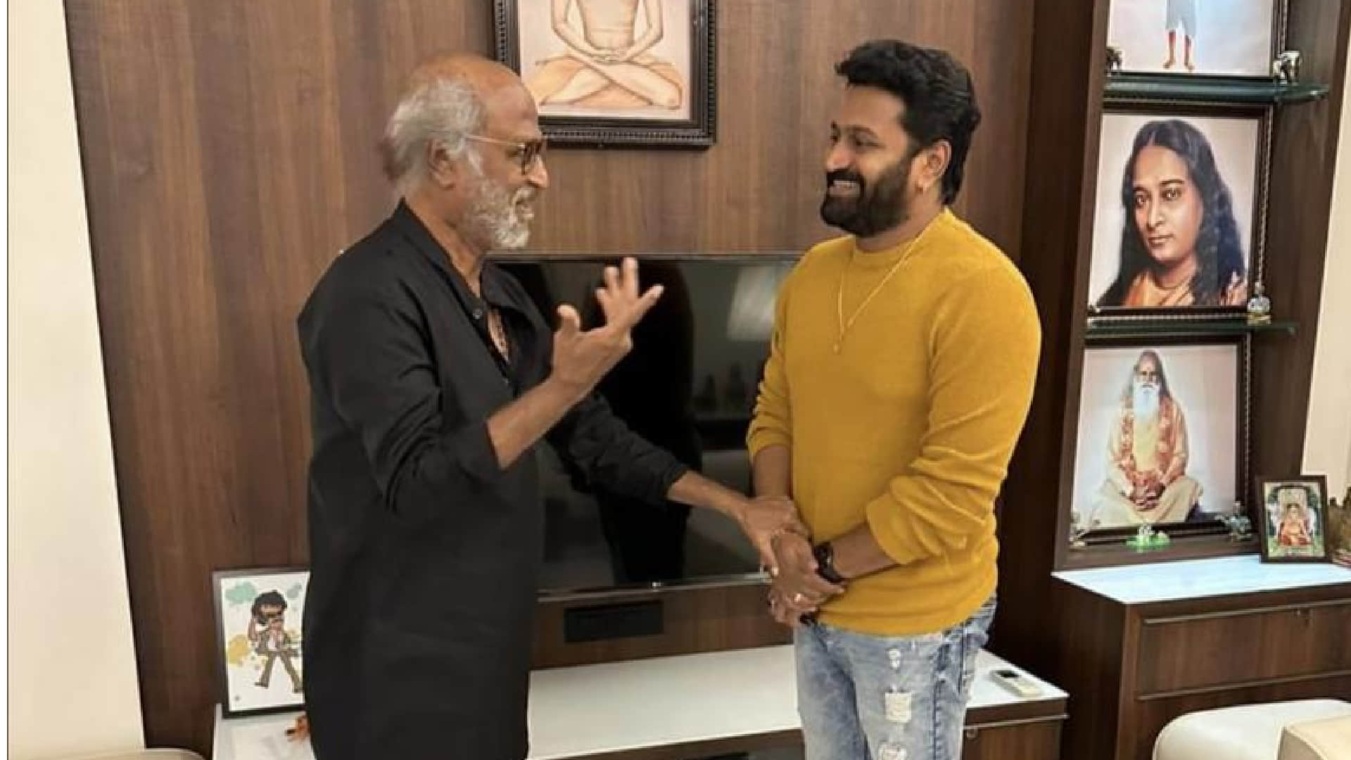 Kantara star Rishab Shetty meets superstar Rajinikanth after film success seeks blessings of thalaiva