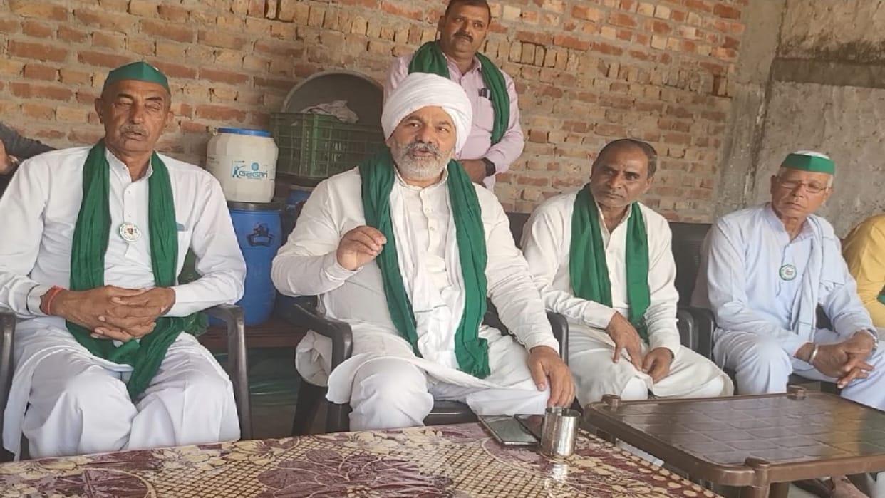Government preparing for farmer lockdown in the country: Tikait