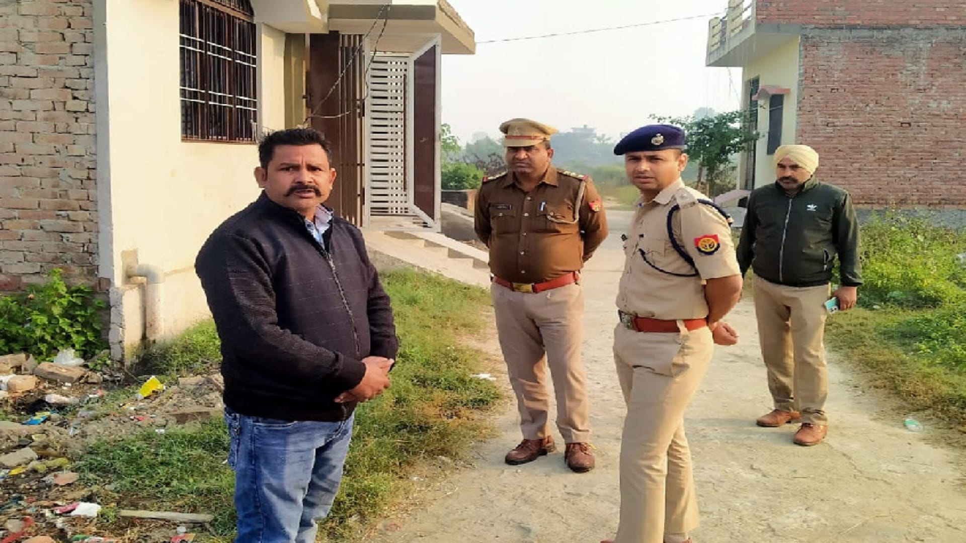 UP News:  a young man had hatched a conspiracy to burn his wife and mother-in-law alive.