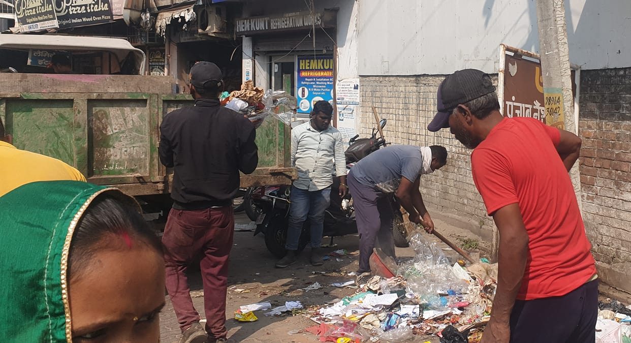 Temporary workers launched cleanliness drive, Kurukshetra