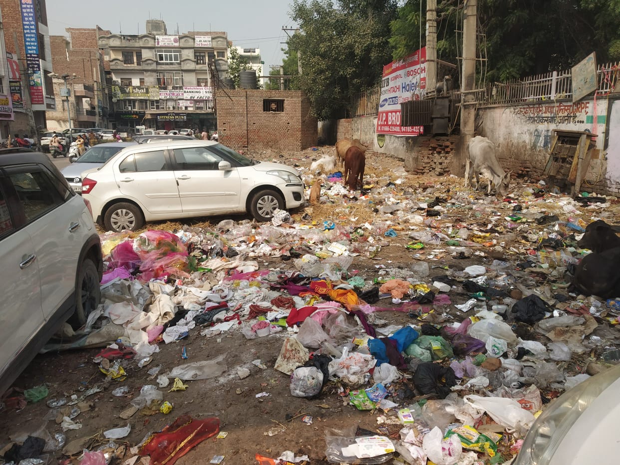 Sanitation workers' strike ends, bush will run in the city for 11 days,